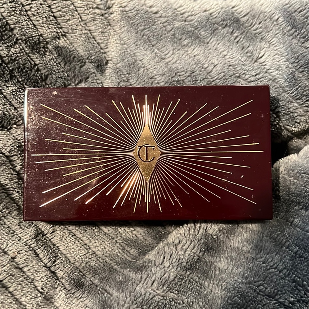 Well loved Charlotte Tilbury Bar of Gold Palette SANITIZED